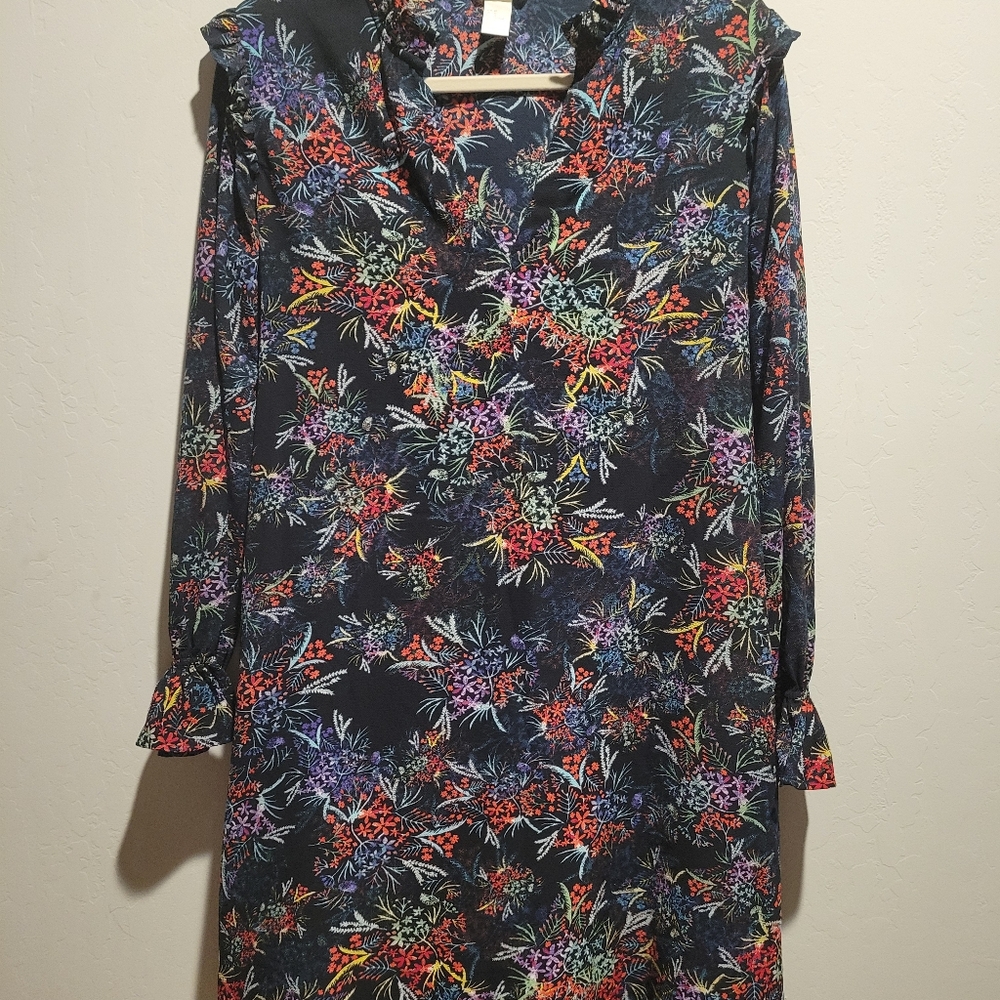 H&M long sleeve floral v-neck dress